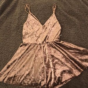 Sweetheart neckline velvet romper